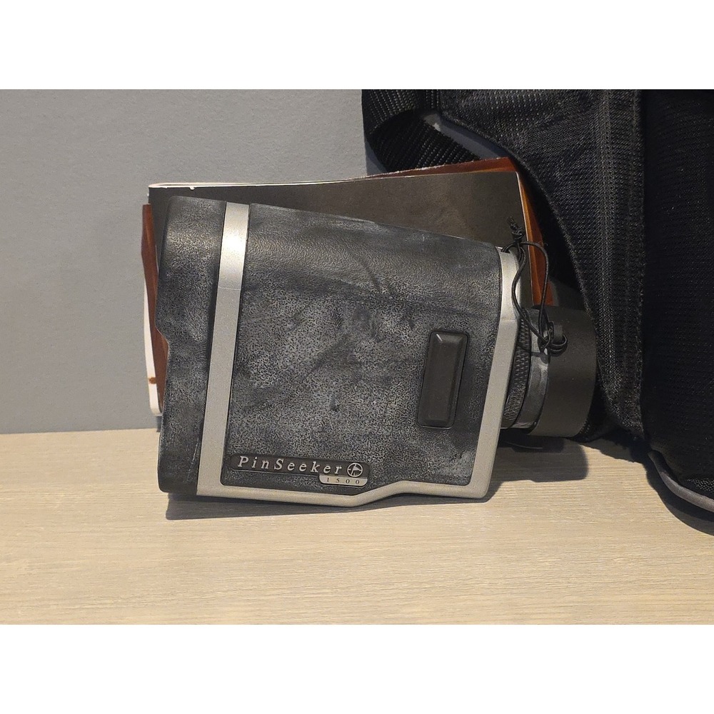 Bushnell Pinseeker 1500 Used Black/Grey RangeFinder With Bag And Manual Untested - Picture 2 of 5